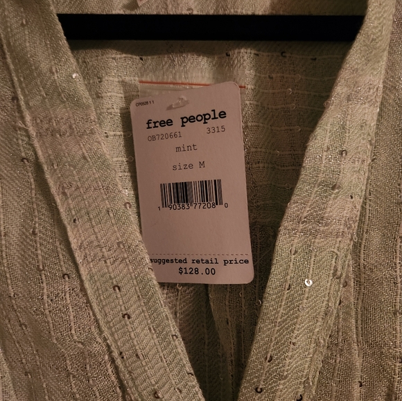 NWT M Free People Fearless Love Bell Sleeve Shirt - Picture 5 of 6